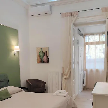 Casa Deco Business Solution Alojamento de Acomodação e Pequeno-almoço Taranto